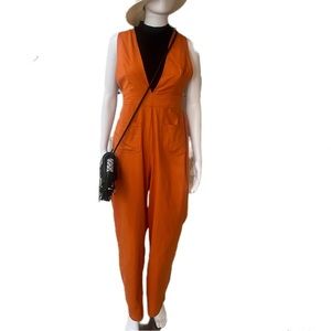 Sincerely Jules orange khaki plunge front halter front pocketed overalls Medium
